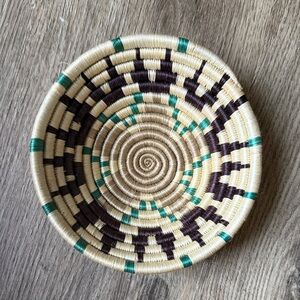 Handwoven Rwandan Basket with Geometric Pattern